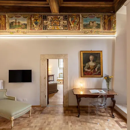 Casa Paolina, Burghesius Homes Roma