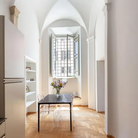 Casa Paolina, Burghesius Homes * Rome