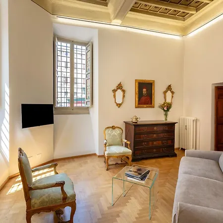 Casa Paolina, Burghesius Homes Roma