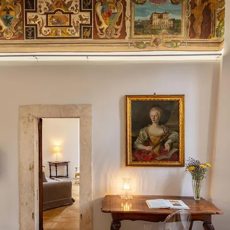 Casa Paolina, Burghesius Homes